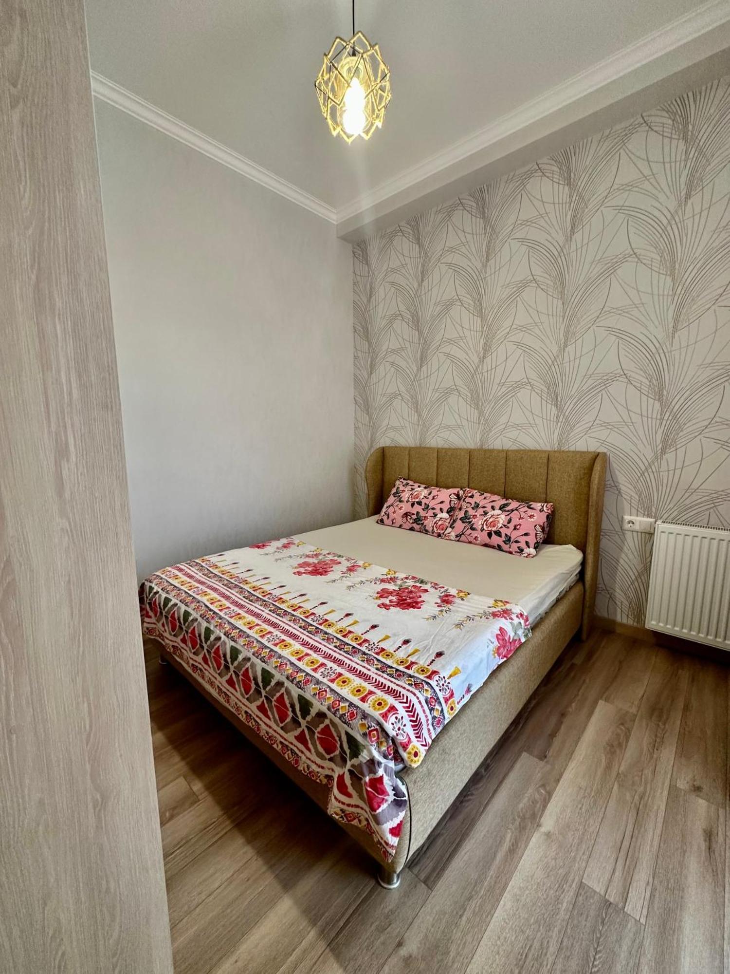 Downtown Apartment Kʼutʼaisi Exterior foto