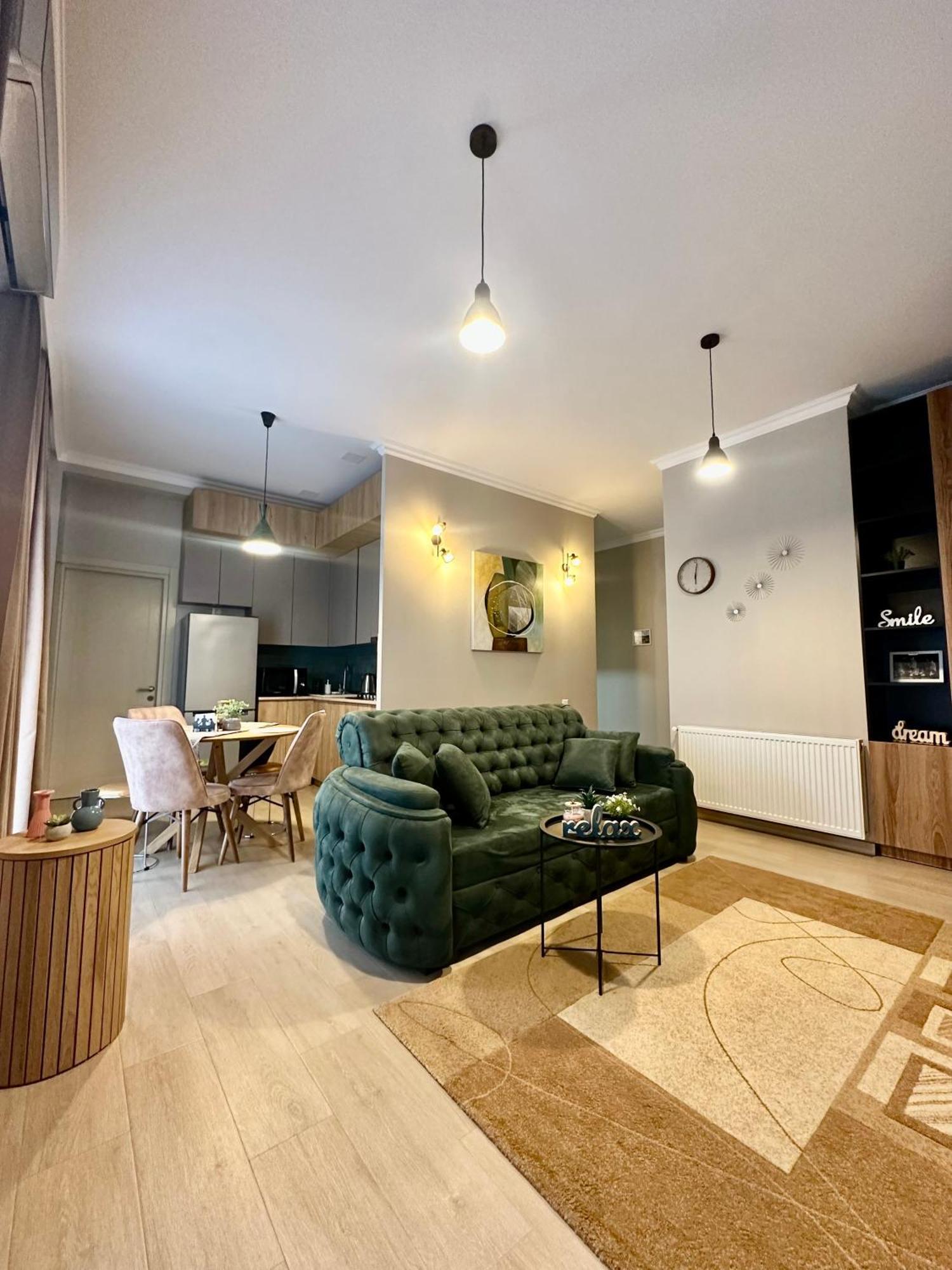 Downtown Apartment Kʼutʼaisi Exterior foto